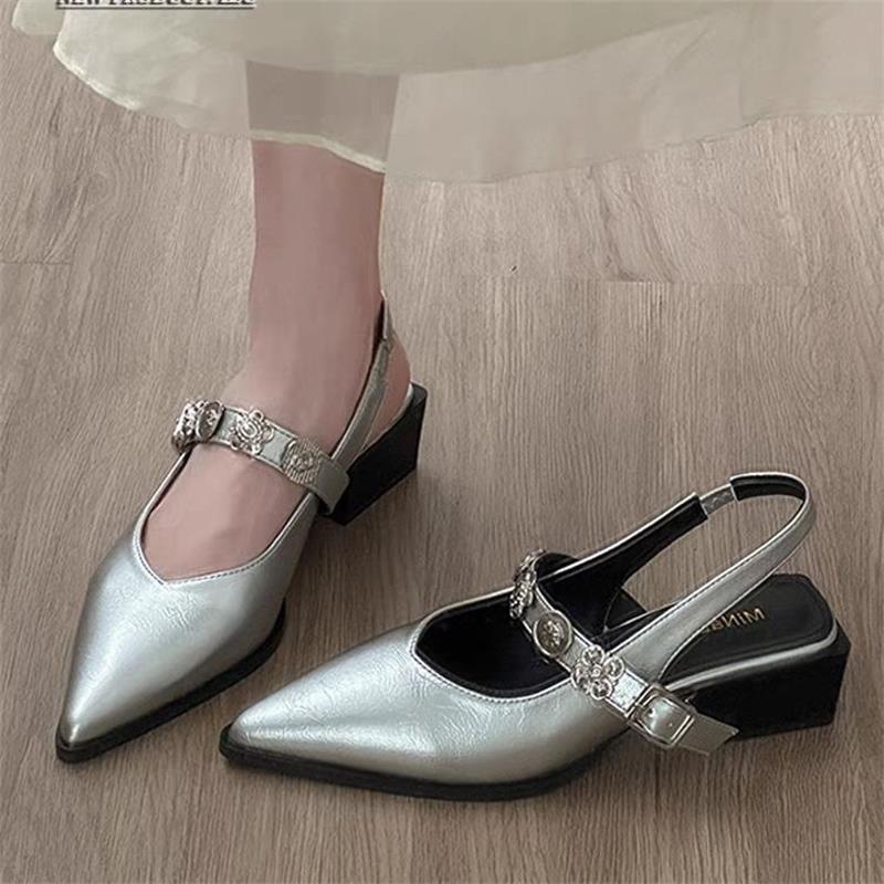 Fashion French Pointed Sandals Womens 2025 Summer New Fashion Light Mouth Metal One-Word Buckle Casual Womens Shoes
