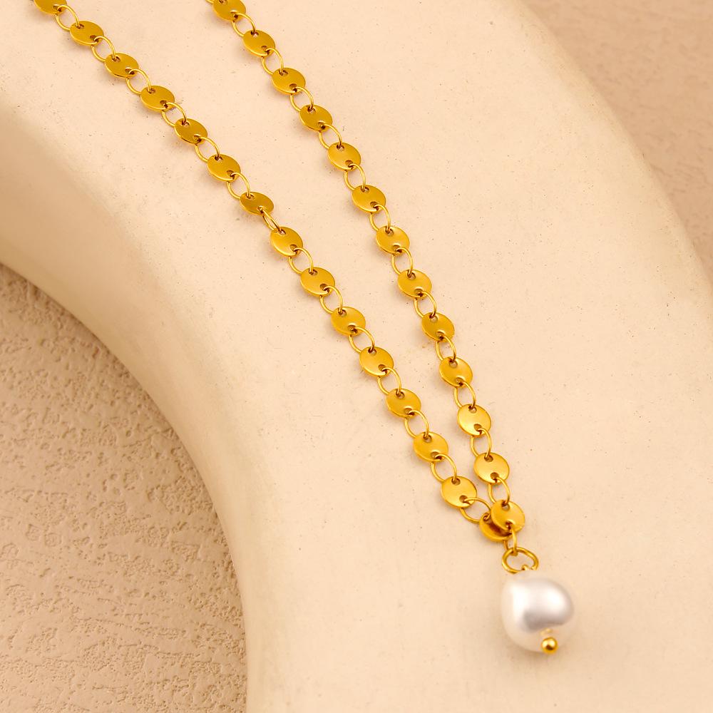 Vintage European Pearl Pendant Necklace: 18K Gold Titanium Steel Clavicle Chain