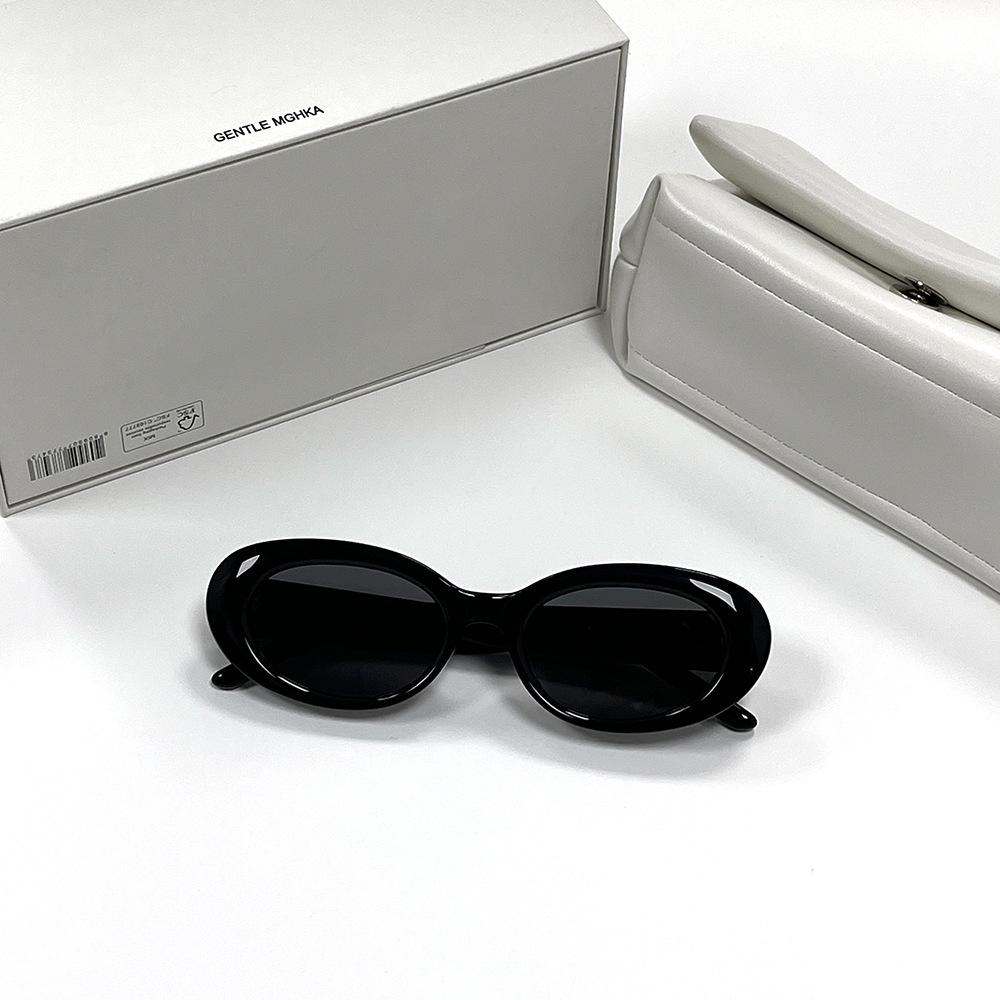 2024 Influencer Retro Oval Women's Sunglasses - UV Protection for Outdoor Driving