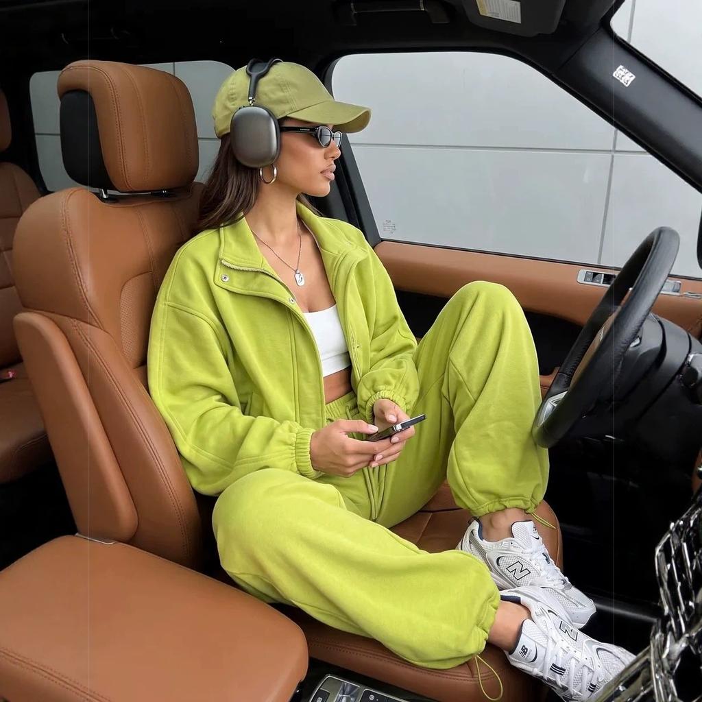 Basic full zipper sports suit for women, loose waist jacket, elastic waist wide-leg trousers two-piece set