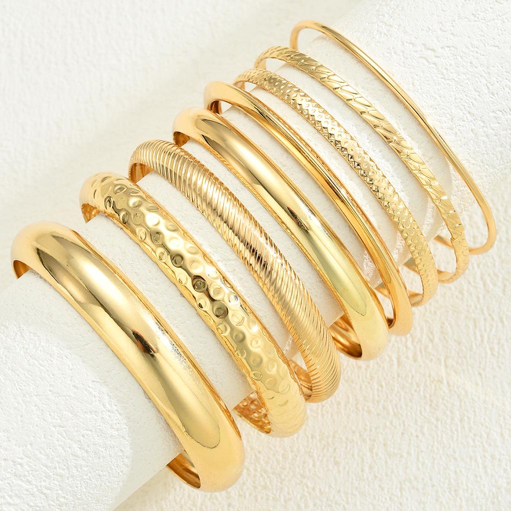 Vintage Boho Gold Color Metal Bangles Set for Women Punk Hiphop Textured Bracelets Fashion Wedding Daily Wear Party Jewelry Gift