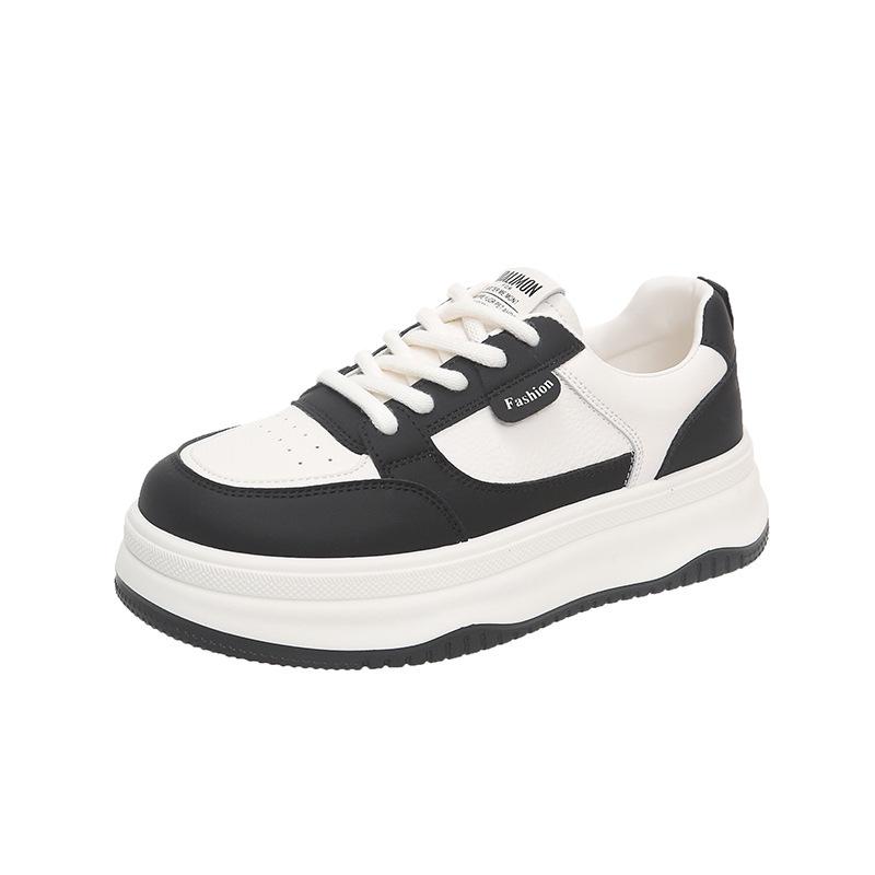 Thick baseplate shoes women's versatile spring and autumn 2025 summer new muffin order surge dad black casual sports white shoes