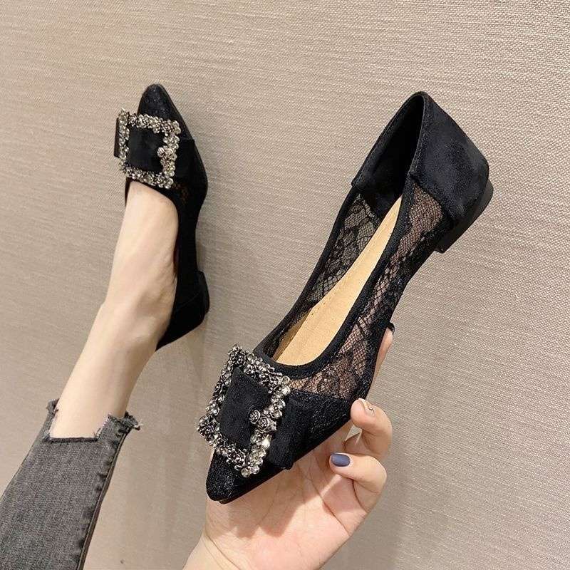 Sandals women's 2025 new comfortable and breathable flat-bottomed pointed single shoes summer mesh lace versatile black work shoes
