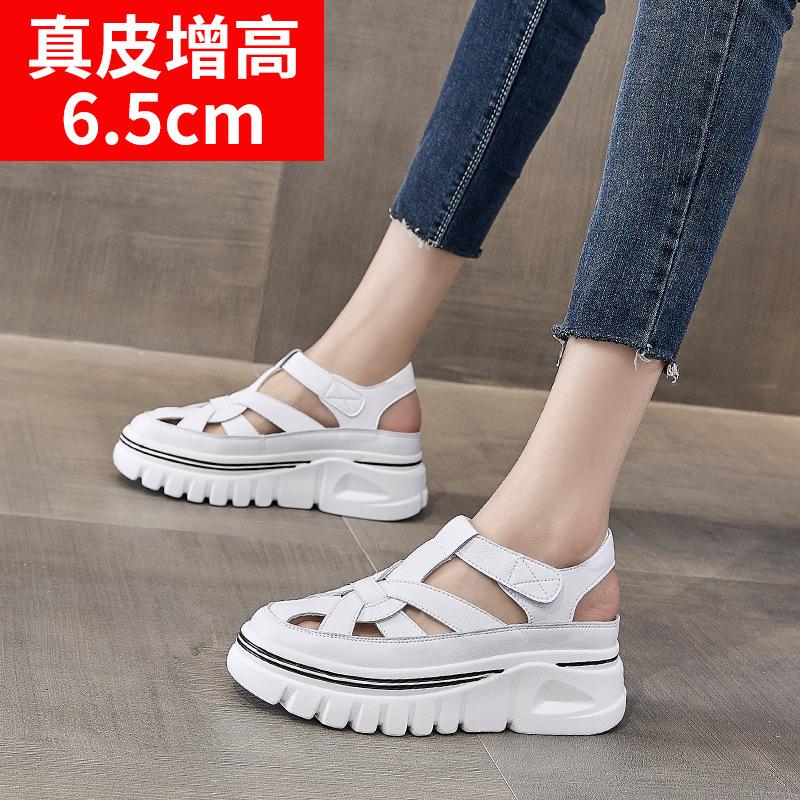 2025 summer new sandals women's explosive leather casual shoes women's lightweight Velcro women's sandals spot second delivery