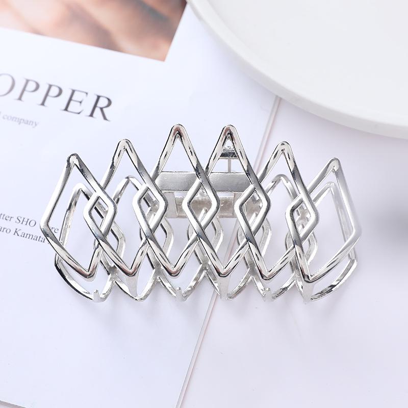 European & American Metal Cat Claw Hair Clip - Leaf Design for Ponytails