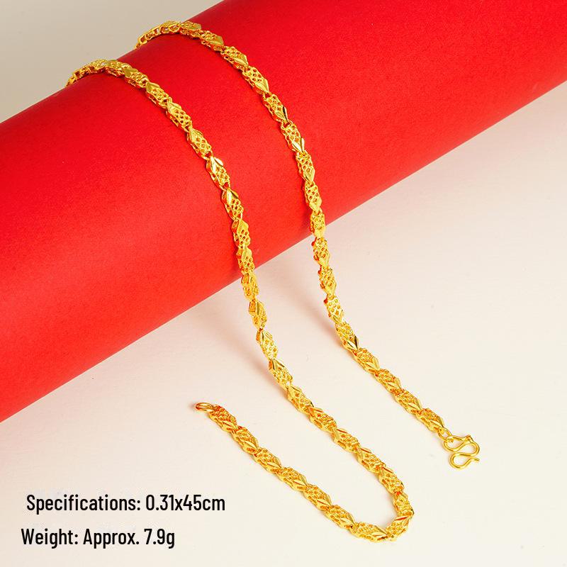 Elegant Sand Gold Clavicle Pendant Necklace for Women - High-End Imitation Gold Chain 