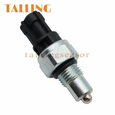 Dispositivos eléctricos para coche – Interruptores