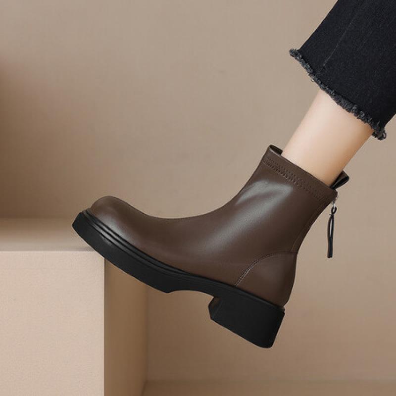 New medium heel large size women's boots rear zipper solid color autumn and winter platform Martin boots Korean version non-slip medium boots women