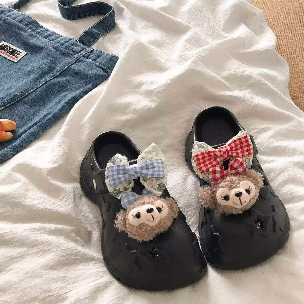 2025 spring and summer new cute hole shoes for women to increase their height and match, step on shit, cartoon thick-soled non-slip slippers for women