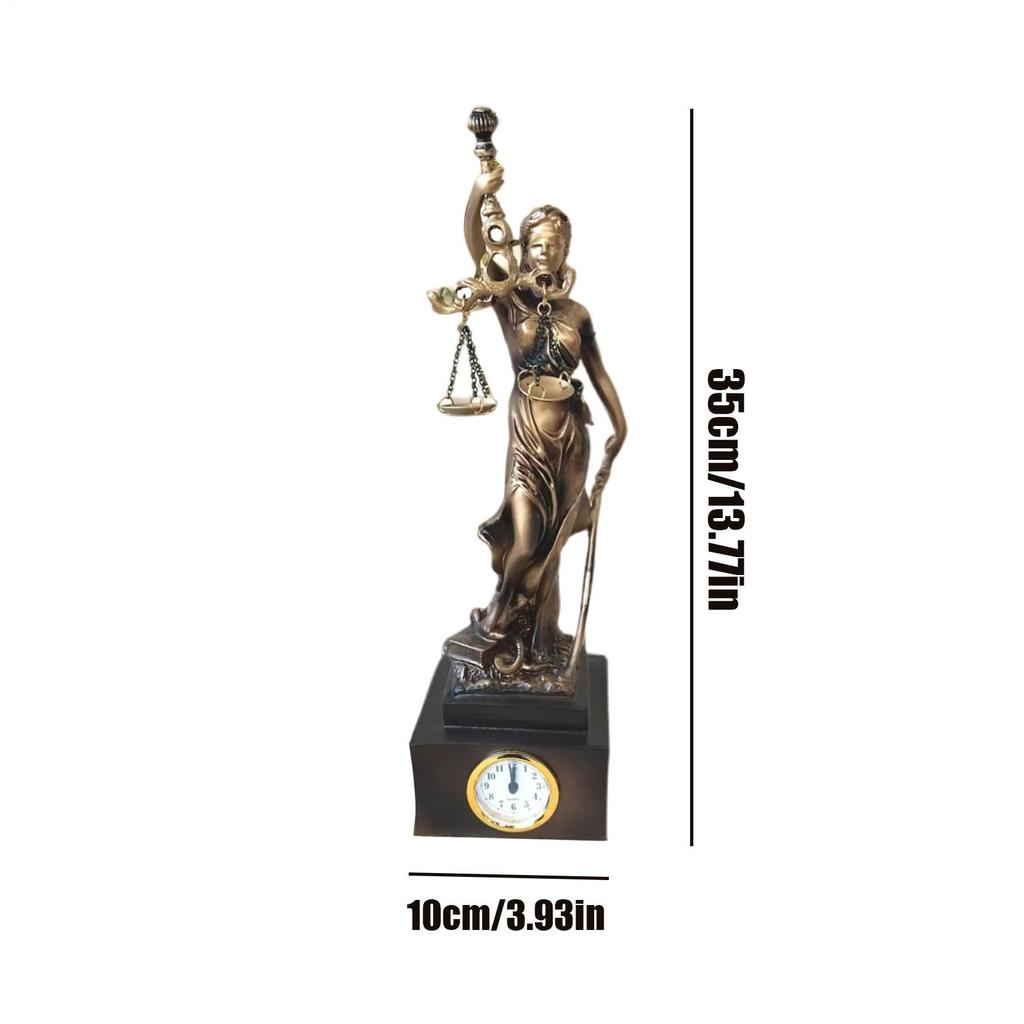 Lady Justice Statue Harzfigur Ornament Mit Uhr Waage der Gerechtigkeit Skulptur Für Zuhause Büro Arbeitszimmer Wohnzimmer Schlafzimmer