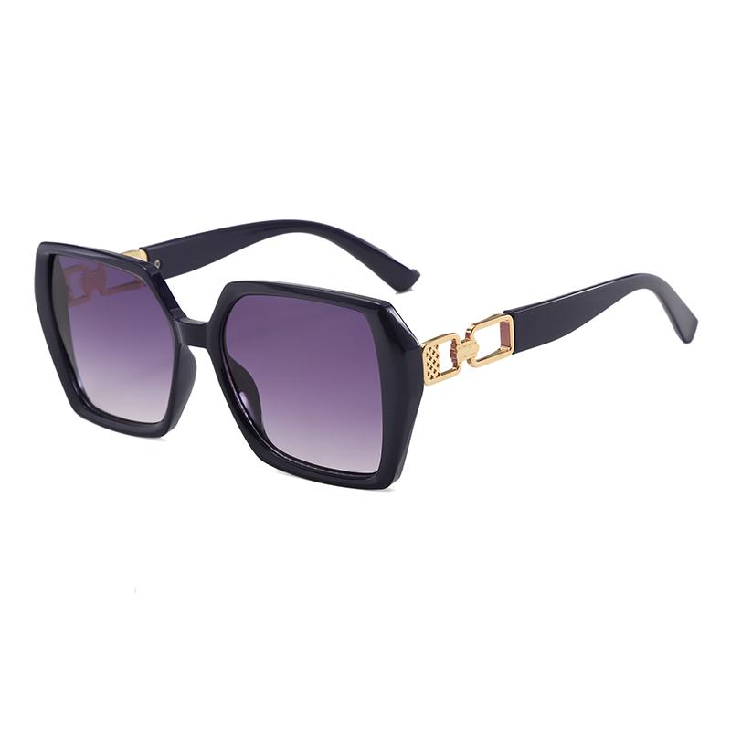 High-quality Gradient Square Sunglasses Women Men Fashion UV400 Sun Glasses Party Travel Artistic Sense