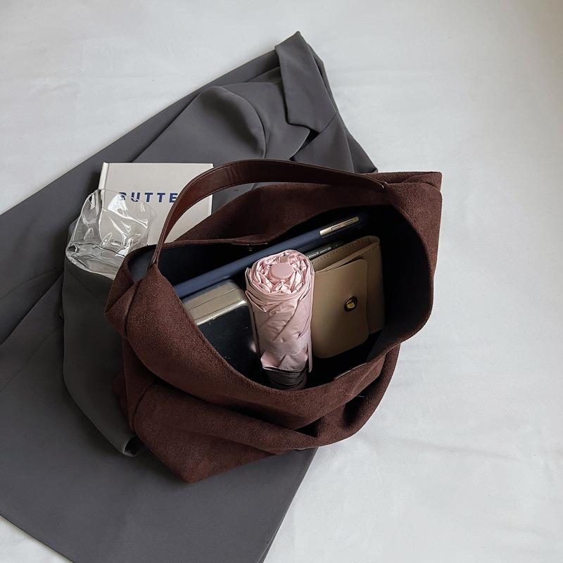 Slack Large-capacity Bag Women's New Autumn and Winter Commuter Shoulder Bag Suede Tote Bucket Bag