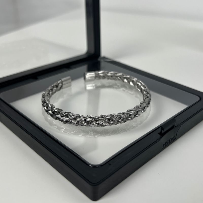 

Нишевый стиль Титановая сталь Мода для мальчиков Бренд Хип-хоп Браслет с когтем дракона для женщин Braided titanium steel Bracelet(M96)