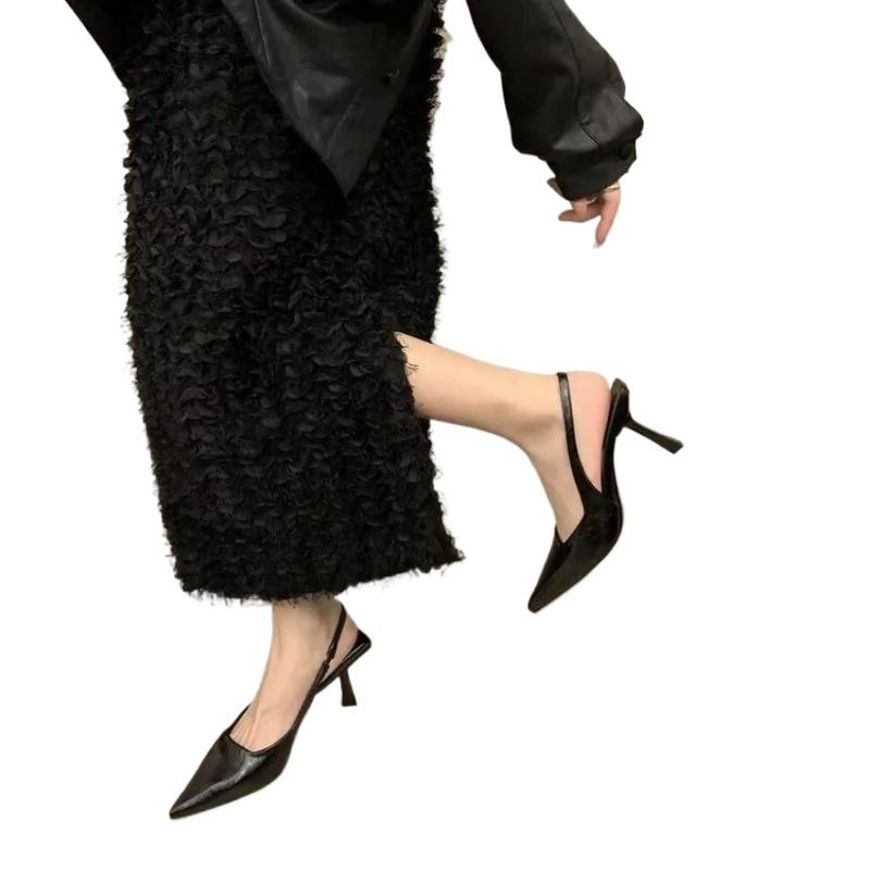 Fashion New Magician Designed Pointed Thin Heels, High Heels, Single Shoes, Women's Straight Line with Temperament, Wrapped Sandals