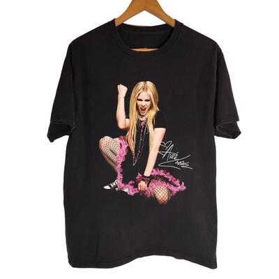 NEW Rare AVRIL LAVIGNE SIGNED Gift For Fan Black All Size Shirt