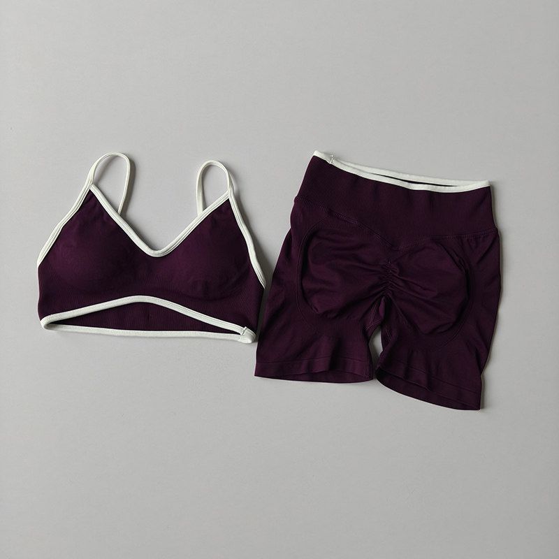 Yoga Set for Women with Chest Pads, Tight-Fitting, Quick-Drying, Suitable for Outdoor Running, Sports, Fitness, and Yoga, High-Waisted Shorts