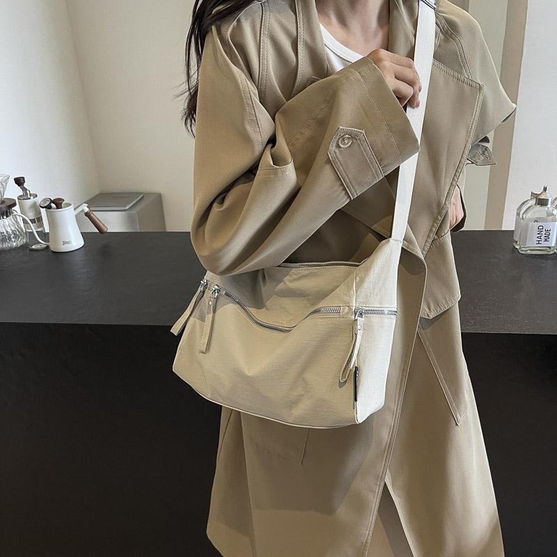 Dámská crossbody taška jednobarevná taška přes rameno sportovní studentská taška do třídy taška s více kapsami