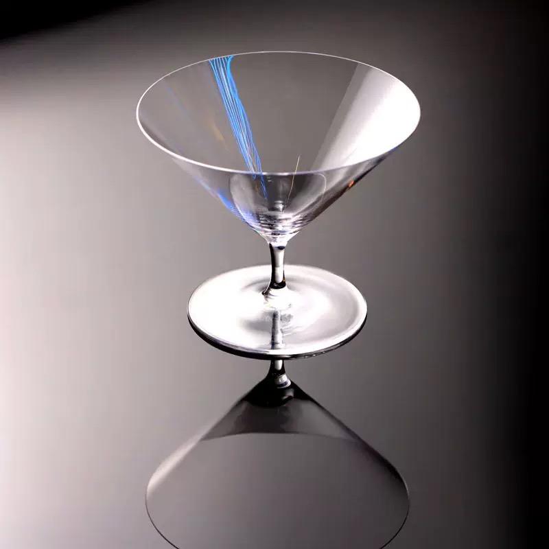 Japanese-Style Low-Foot Small Capacity Triangular Martini Glass Creative Cocktail Glass For Home Bar