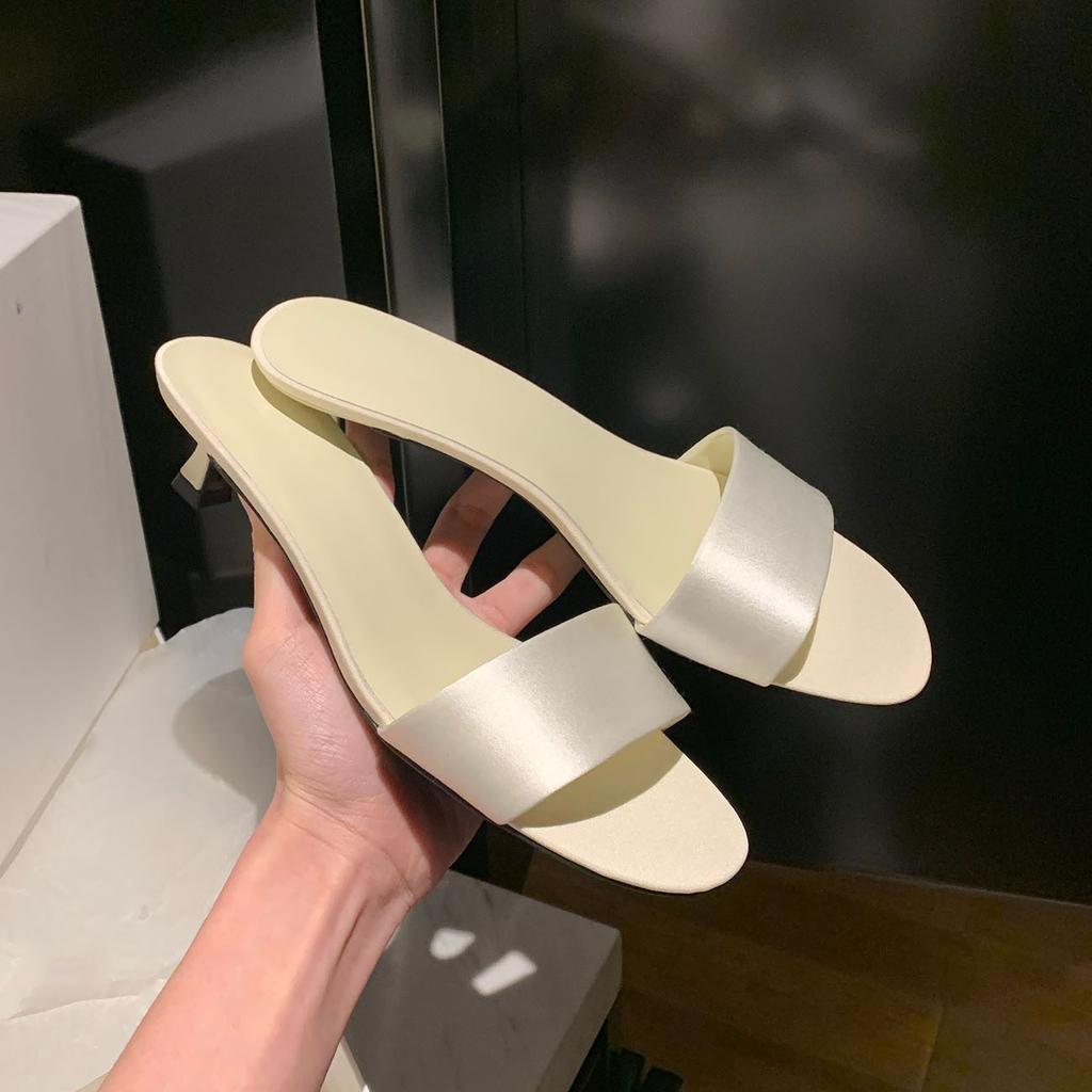 Minimalist elegance cat heel sandals women one-word slippers wear high heels