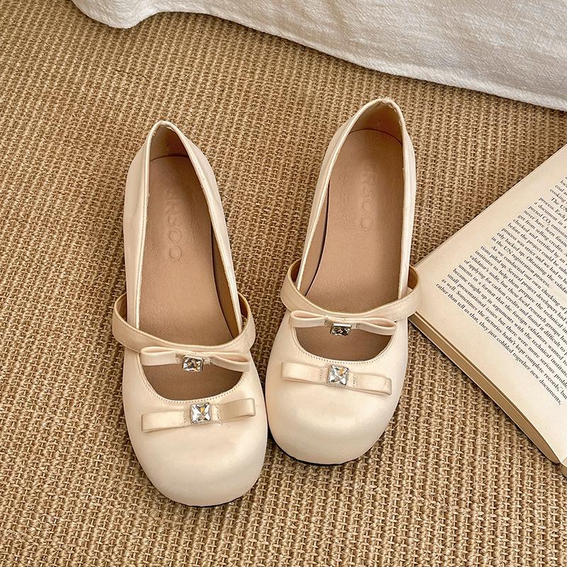 Temperament retro French style with skirt light mouth high heel single shoes women's 2025 new spring versatile height increase Mary Jane shoes