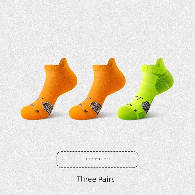 Comfortable Outdoor Sports Socks for Spring and Summer Marathon Men's Short Socks with Thick Towel Soles, Durable Running Short Socks for Men