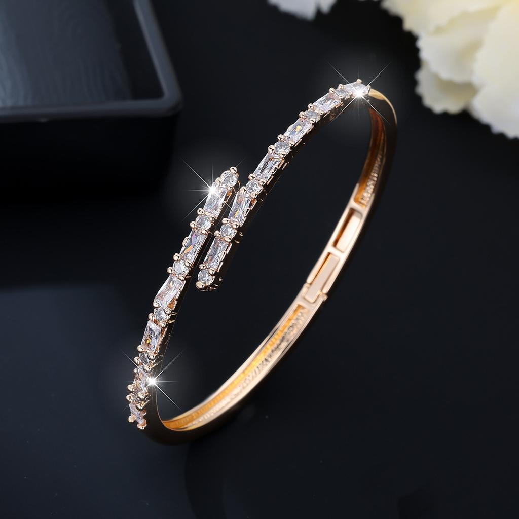 Fashion Minimalist Style Light Luxury Zirconia Women's Simple High-end Versatile Bracelet