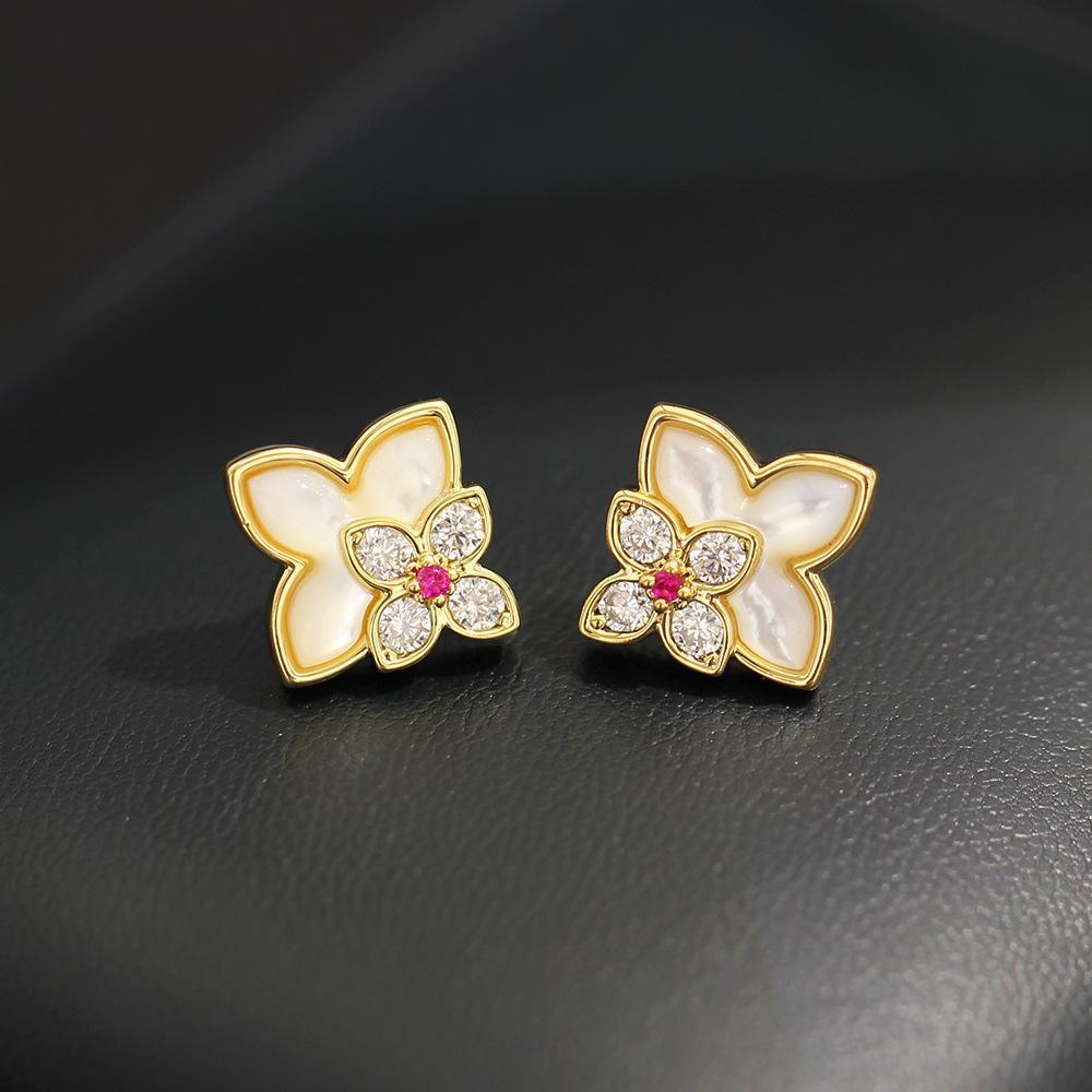 European and American niche classic diamond-encrusted four-leaf clover fritillary stud earrings temperament versatile four-color 925 silver needle ear