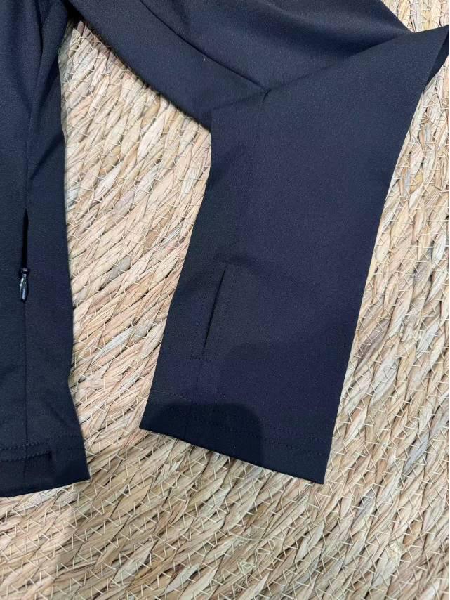 Alo Women's Original Slim-Fit Half-Zip Yoga Base Layer - Long Sleeve Training Top for Autumn/Winter