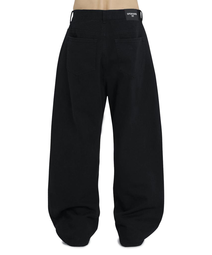Opeunyadeu(Owai) Star Rivet Relaxed Curved Pants - Black