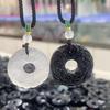 Weiße Chalcedon und Natürlicher Obsidian Doppel Pixiu Friedensschnalle Halskette für Männer und Frauen