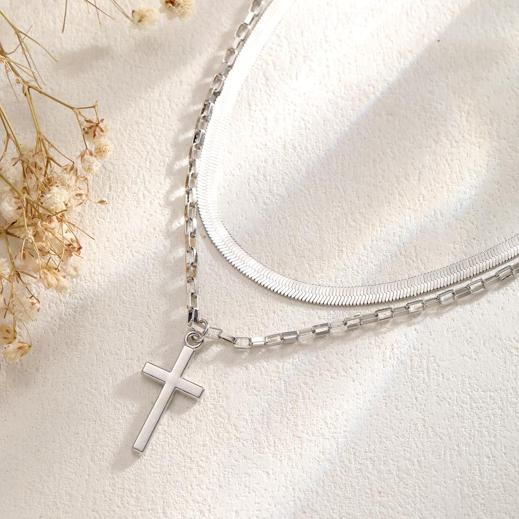 9 Pcs Simple Choker Necklaces for Women Fashion Love Heart Star Pendant Layered Necklace Jewelry Gift European and American