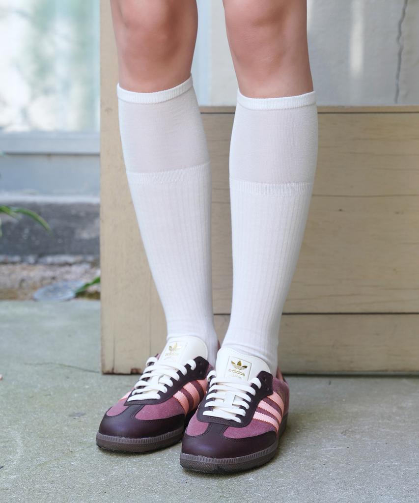 Seutyudiossagseutab Top Sheer Knee Socks