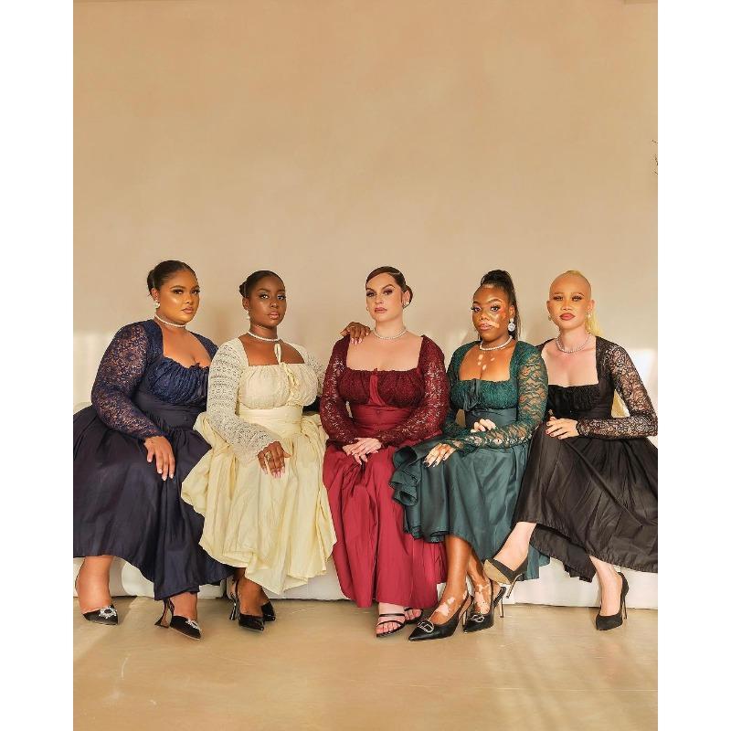 Damenkleid Frühling und Herbst Temperament Quadratischer Ausschnitt Spitze Langärmlig Tailliert Einfarbig Midilänge Kleider