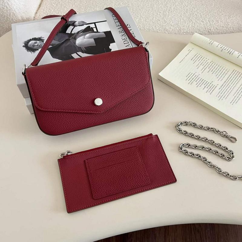 26 New leather women's bags, first layer cowhide lychee pattern envelope, mini small bag chain, single shoulder oblique span bag cross-border.