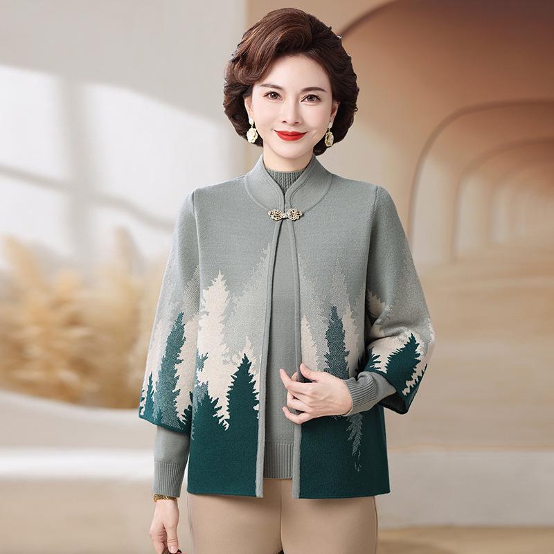 Mom’s Chinese Style Knit Cardigan Set for Autumn & Winter - Elegant Fashion for Middle-Aged and Elderly Women