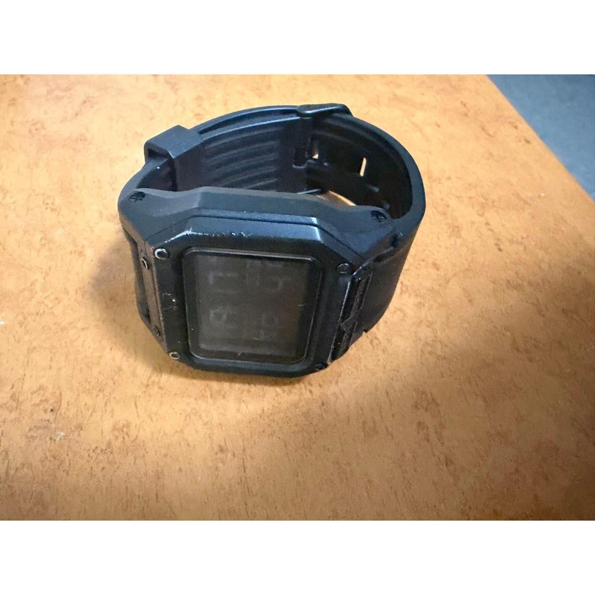 Used Watch, Nixon black