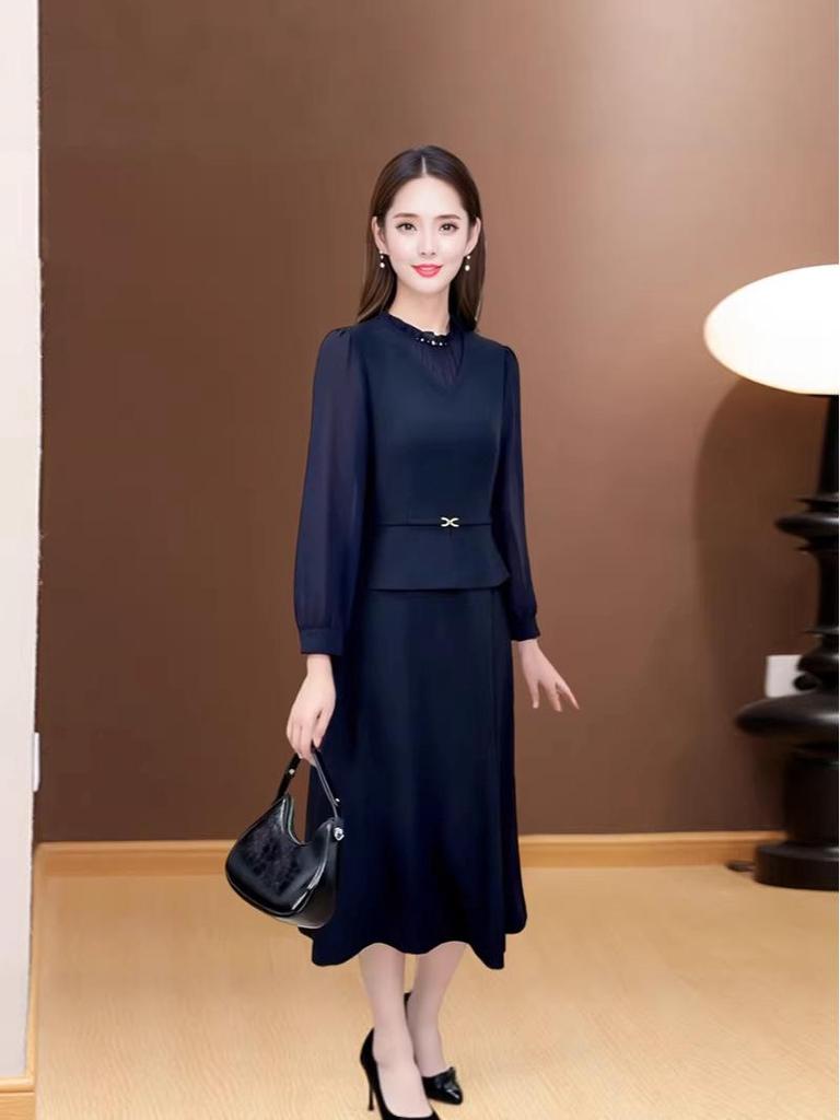 Elegant Patchwork Midi Dress: Women's Spring 2026 Slim-Fit, Two-Piece Look
