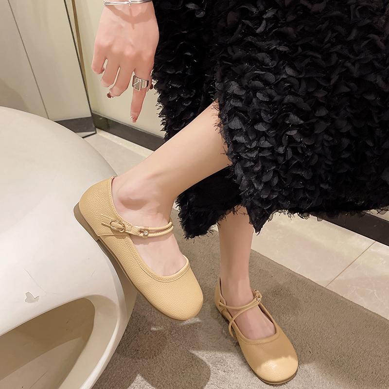 Fashion Round Toe Summer Shoes Ladies White Sneakers Elegant Shallow Mouth Female Footwear Soft 2024 Grandma Dress New Casual Flat Buckl