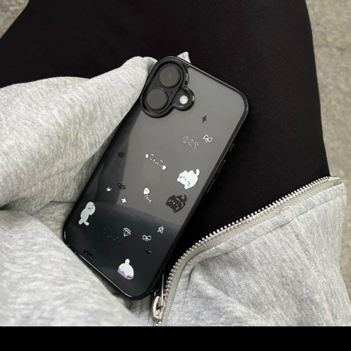 

Hobby Fish Bone Cat Apple 17 Pro Phone Case - Black Edge, Hard Cartoon Design for 13, 14 Pro, 15, 16, 17, 11, 12 Models iPhone 14