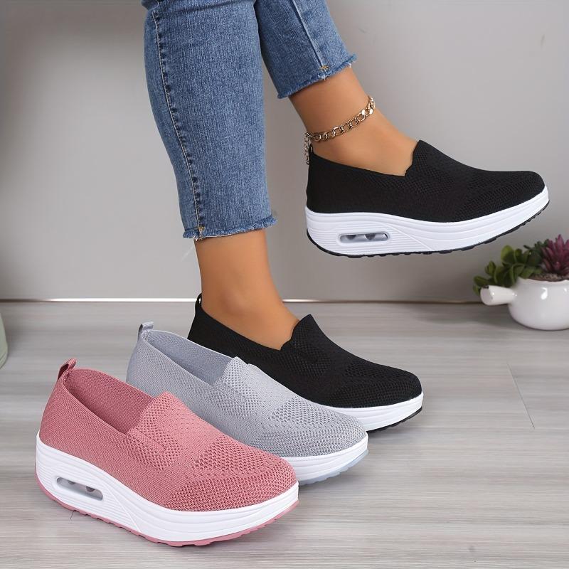 2025 Large Size Women's Shoes Solid Color Breathable Flyknit Shoes One Foot Stirrup Women's Sneakers Sock Mouth Casual Shoes