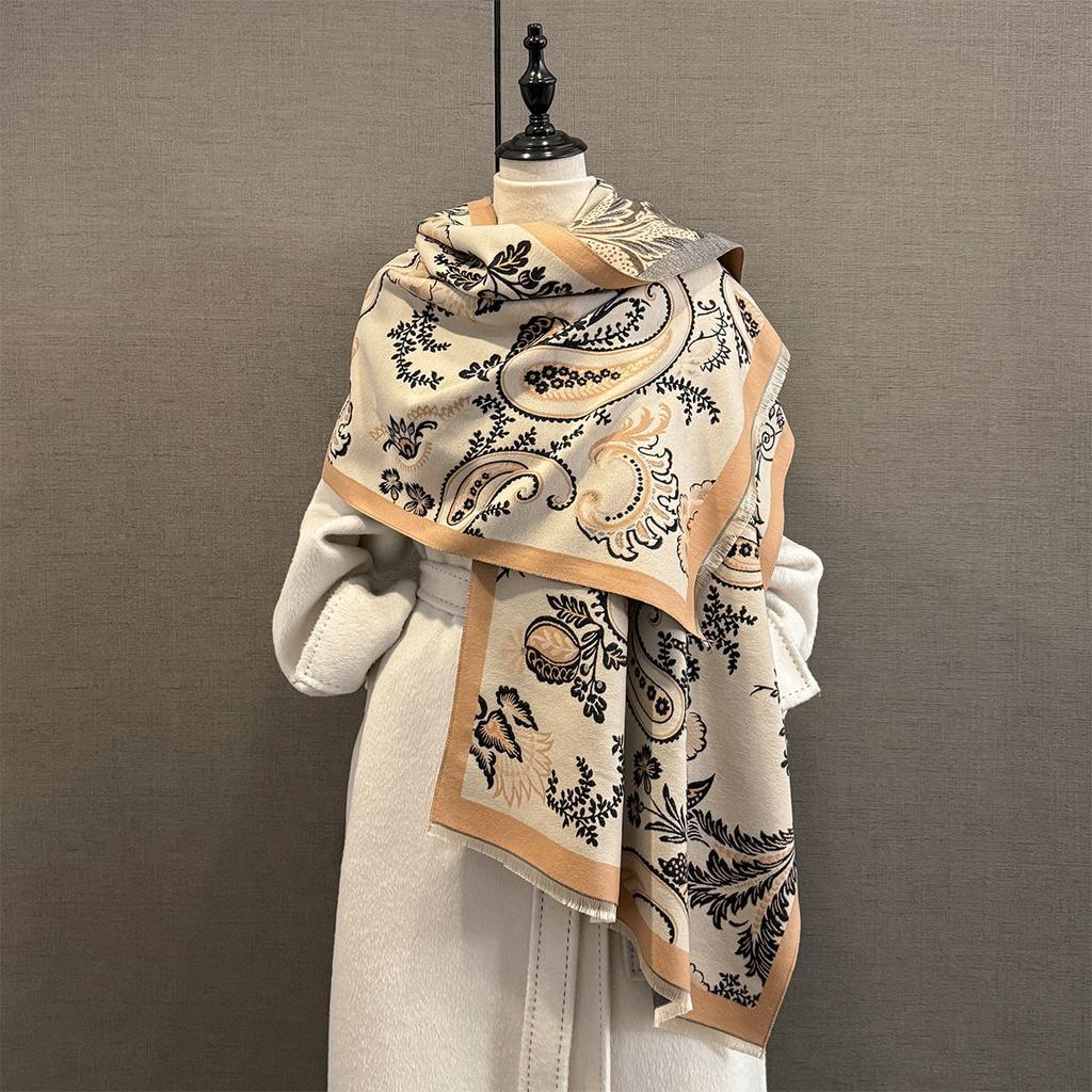 Autumn and winter high-end cashew nut jacquard imitation cashmere scarf autumn new women's thickened warm fringed shawl scarf