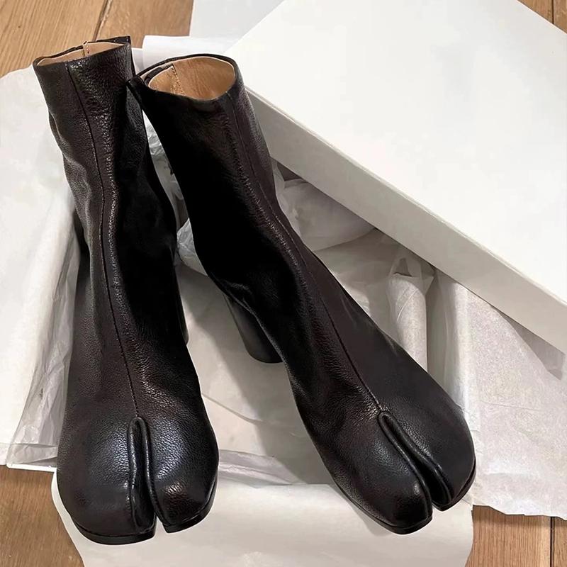 2026 Autumn Winter Soft Leather Split Toe Tabi Women Ankle Boots Zip Thick High Heels Chelsea Chunky Shoes Short Booties