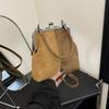 Geantă de umăr retro crossbody pentru femei din imitație de piele de căprioară, elegantă, cu culori contrastante, cu închidere tip sărut, geantă de mână mică cu curea de umăr detașabilă, geantă de mână de zi cu zi