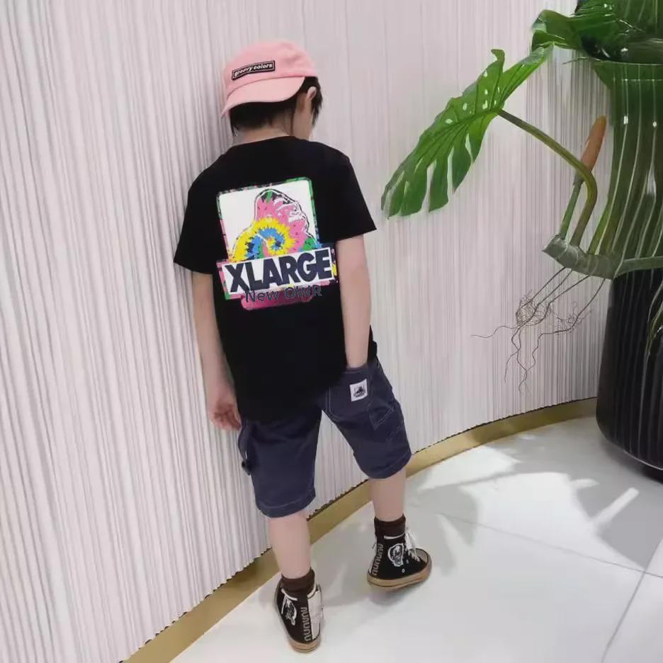 Modische Baumwoll-T-Shirts für Jungen mit kurzen Ärmeln - Sommerkollektion für mittlere und große Kinder
