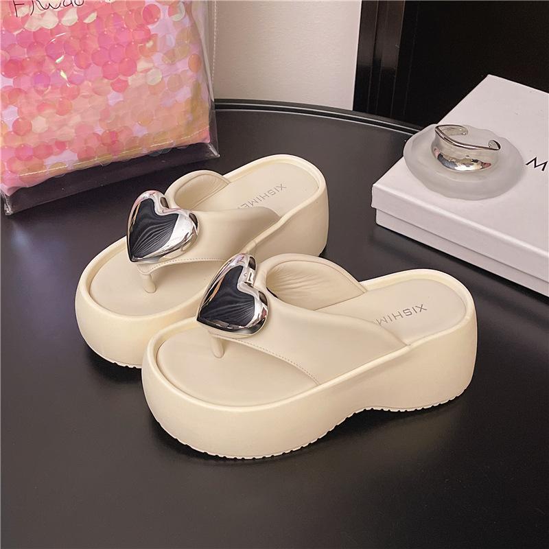 

Толстые тапочки классные женские летние модные верхние модели 2025 года с юбками одно слово классные тапочки с плоским дном с завышенной талией 38 бежевый