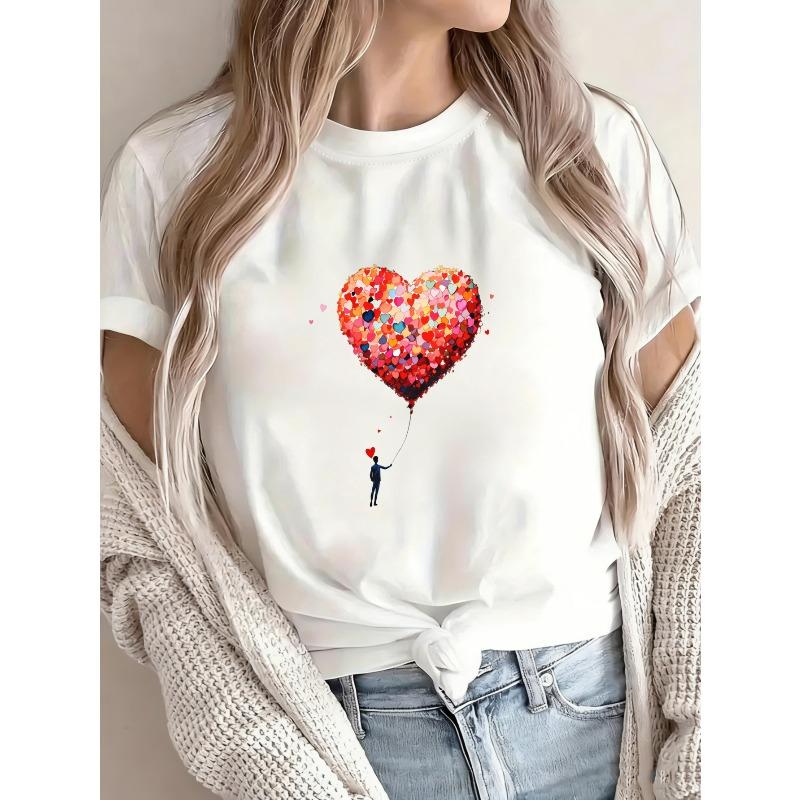 White T Shirt With Heart Balloon Print For Casual Wear