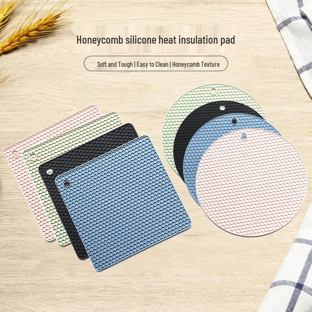 Silicone Honeycomb Heat-Resistant Non-Slip Pot Mat - Easy Clean & Anti-Scalding Placemat.