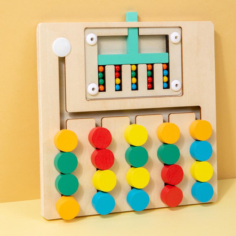 Four-Color Animal Memory Chess: Early Childhood Logical Thinking Wooden Board Game