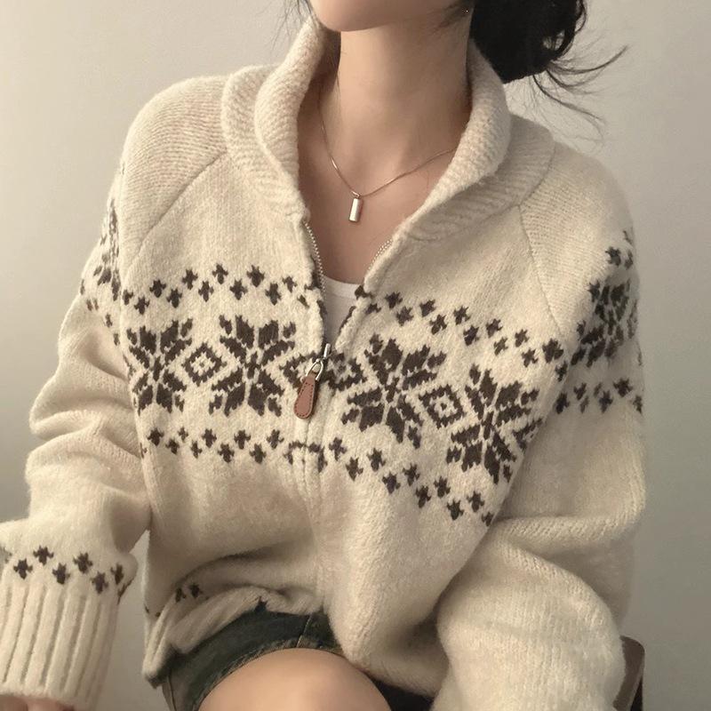 Korean Chic Retro Color Block Knit Sweater Coat for Women