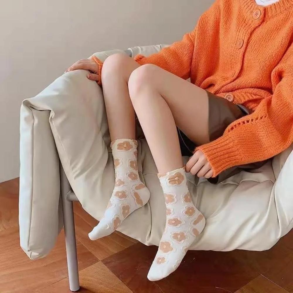 5 Pairs Three-Dimensional Women Textured Socks Palace Style Long Stockings  Spring Autumn